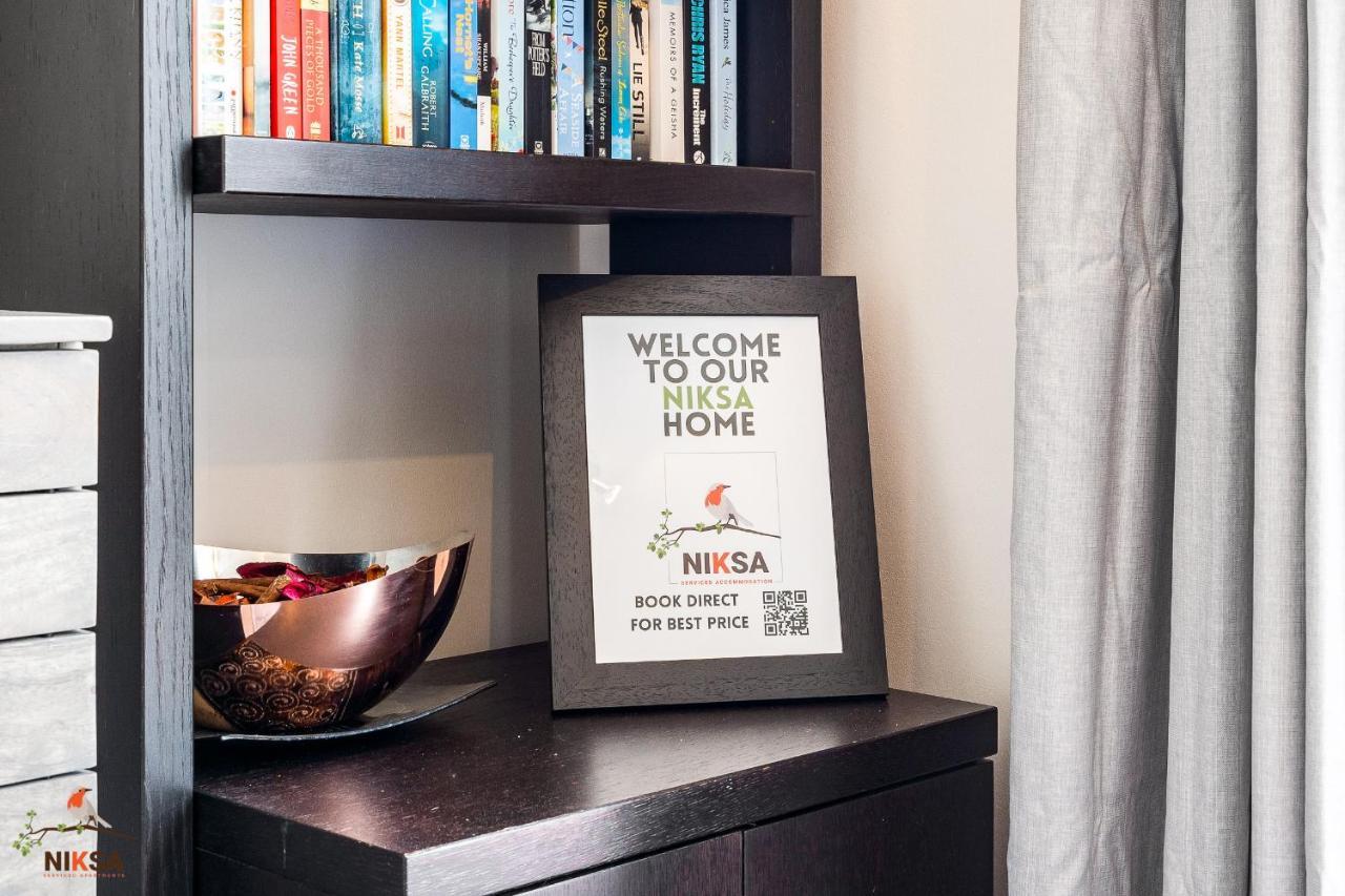Niksa Serviced Accommodation - 3 Bedroom House Welwyn Garden City Eksteriør billede